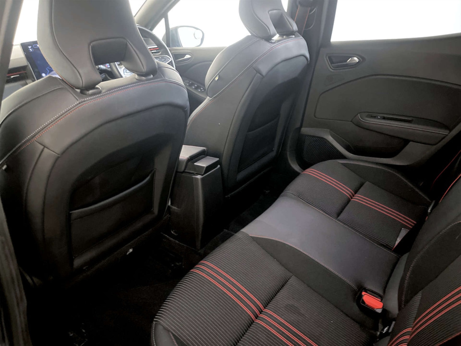 Used Renault Clio 2021 for sale - 77667949: Photo 14