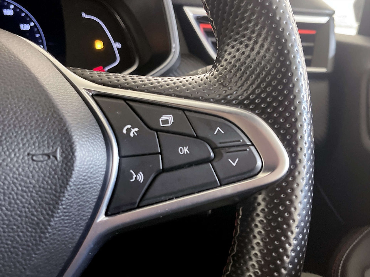 Used Renault Clio 2021 for sale - 77667949: Photo 19