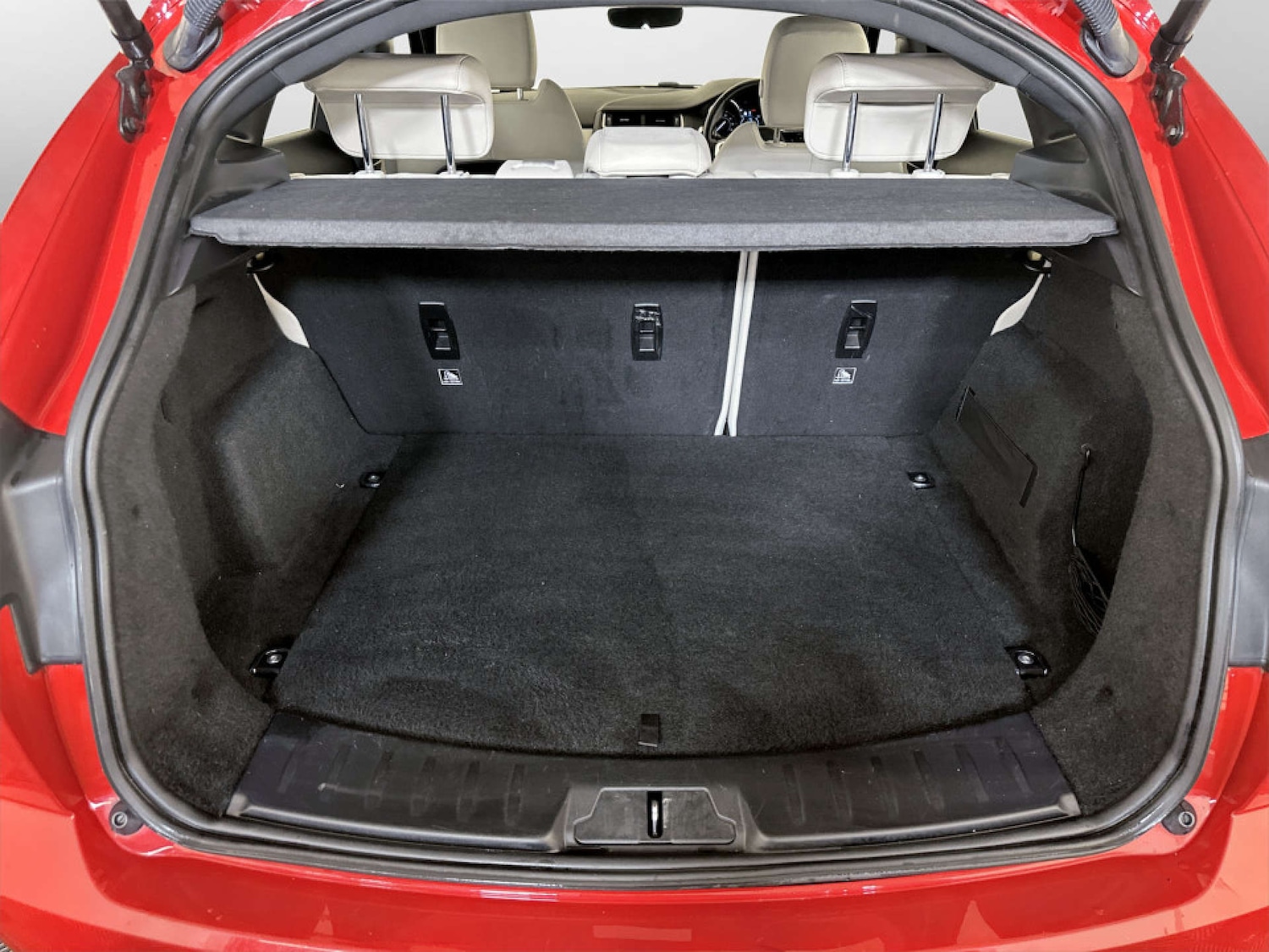 Used Jaguar E-Pace 2019 for sale - 77186138: Photo 15