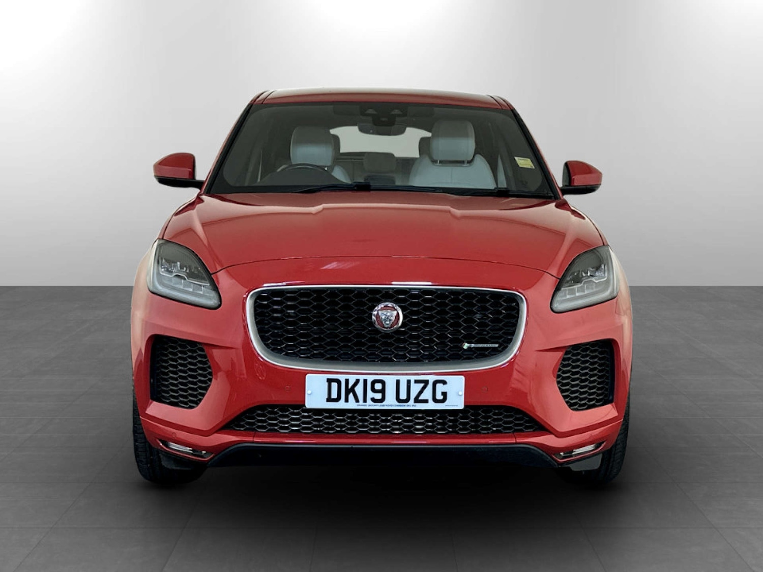 Used Jaguar E-Pace 2019 for sale - 77186138: Photo 5