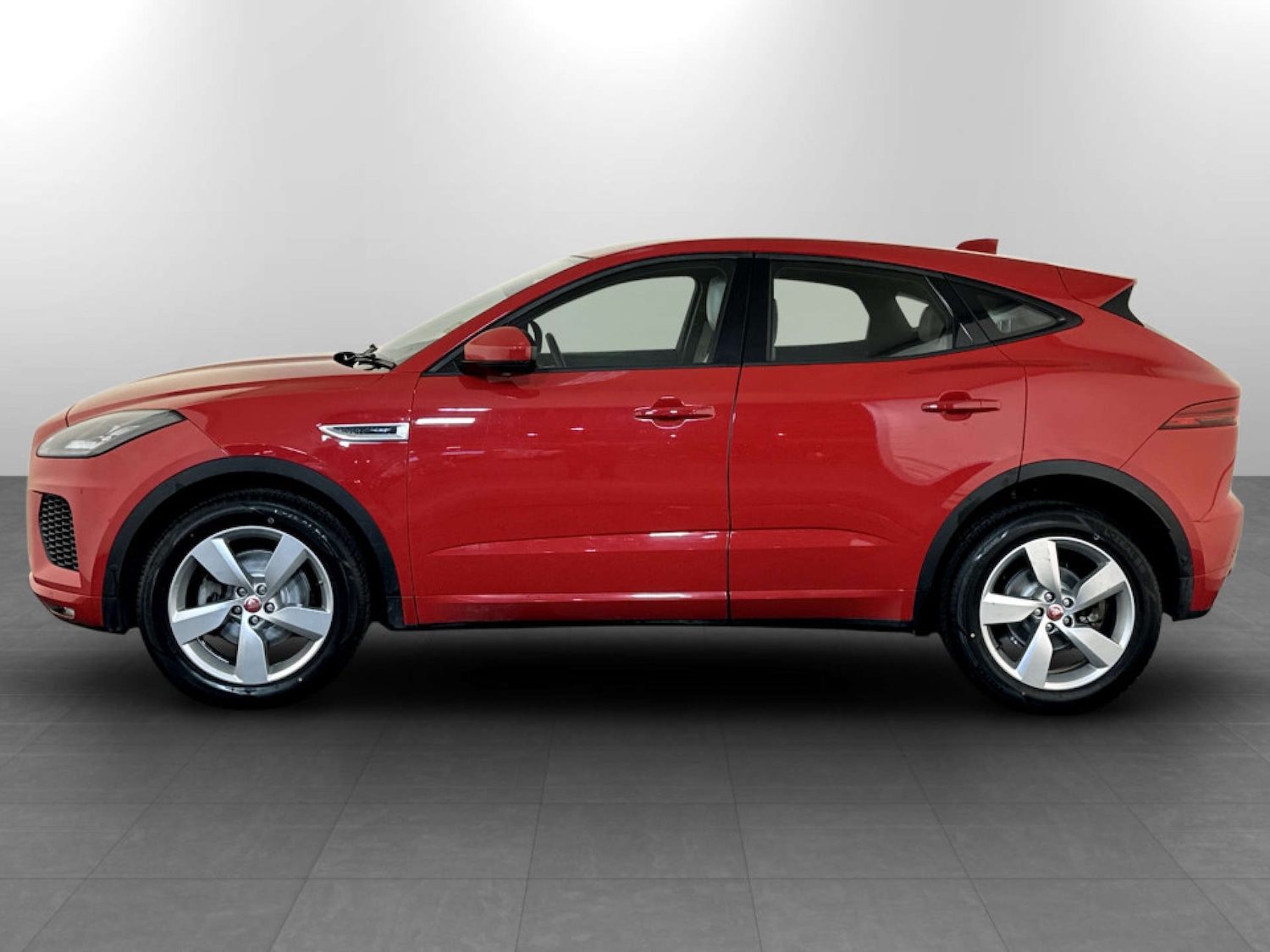 Used Jaguar E-Pace 2019 for sale - 77186138: Photo 7