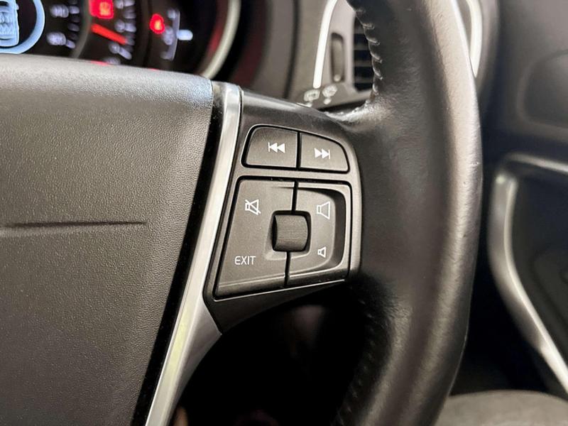 Used Volvo V40 2016 for sale - 76984783: Photo 19