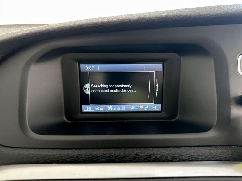 Used Volvo V40 2016 for sale - 76984783: Photo 20