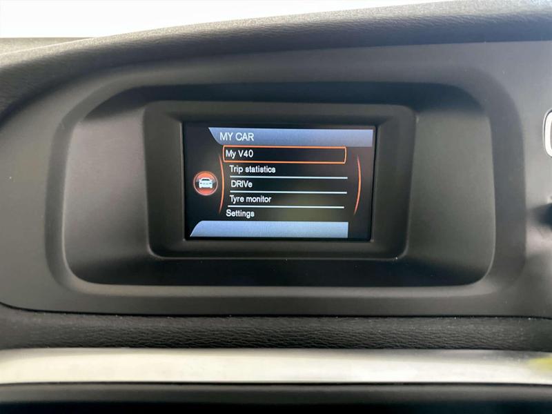 Used Volvo V40 2016 for sale - 76984783: Photo 22