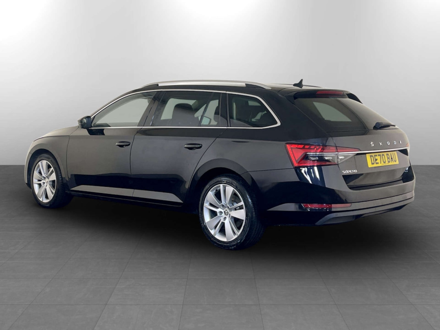 Used Skoda Superb 2021 for sale - 77650492: Photo 8