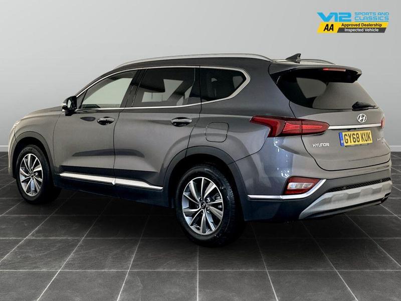Used Hyundai Santa Fe 2018 for sale - 76553875: Photo 8