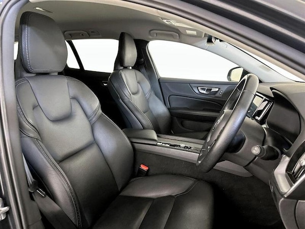 Used Volvo V60 Cross Country 2019 for sale - 76131566: Photo 13