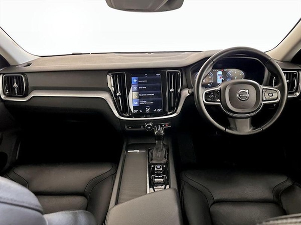 Used Volvo V60 Cross Country 2019 for sale - 76131566: Photo 3