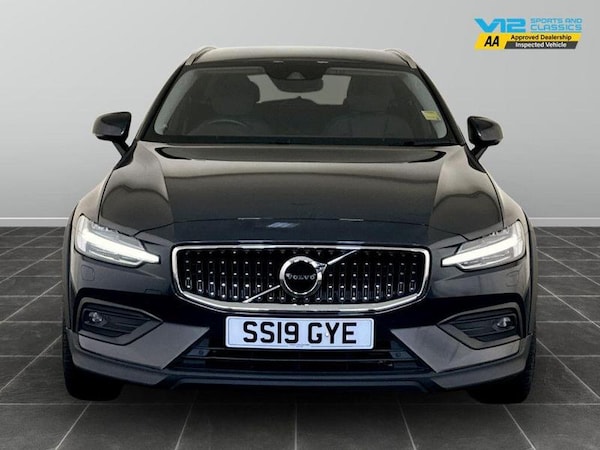 Used Volvo V60 Cross Country 2019 for sale - 76131566: Photo 5