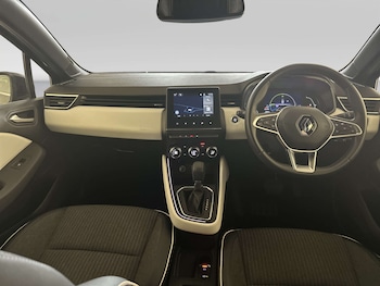 Used Renault Clio 2023 for sale - 78937936: Photo