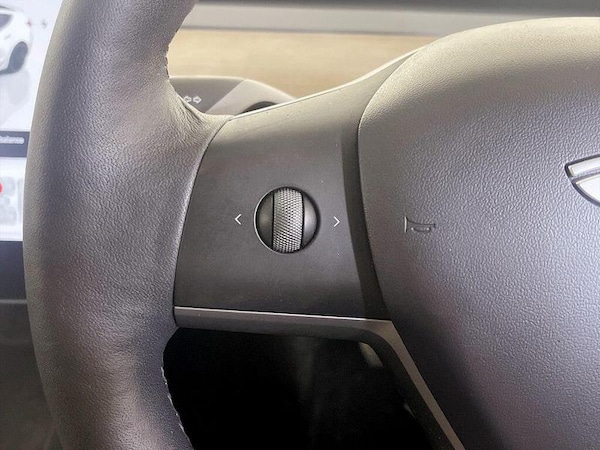 Used Tesla Model 3 2022 for sale - 76202204: Photo 18