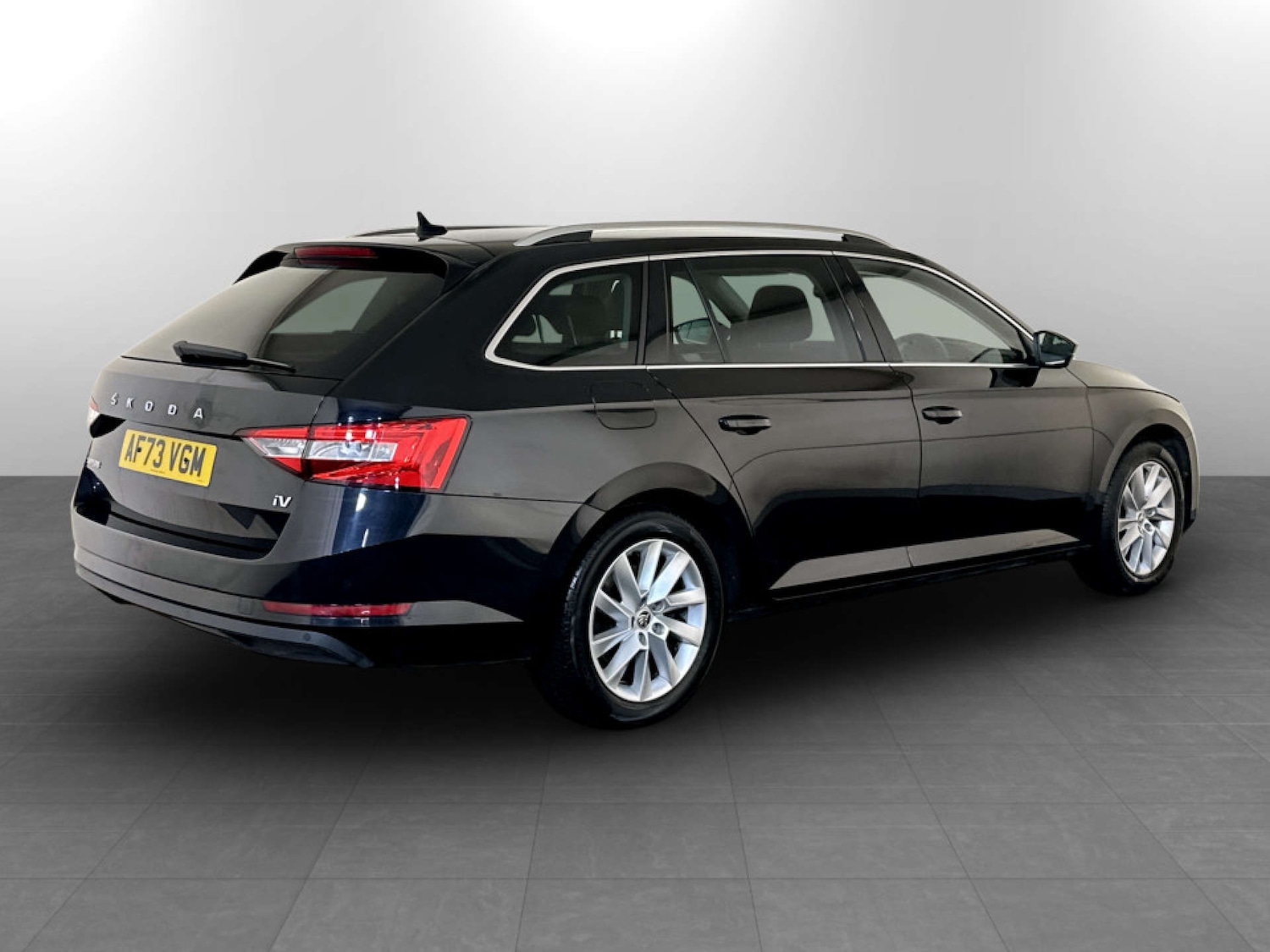 Used Skoda Superb 2023 for sale - 77366727: Photo 10