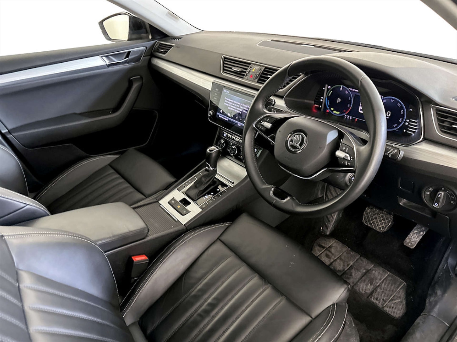 Used Skoda Superb 2023 for sale - 77366727: Photo 16