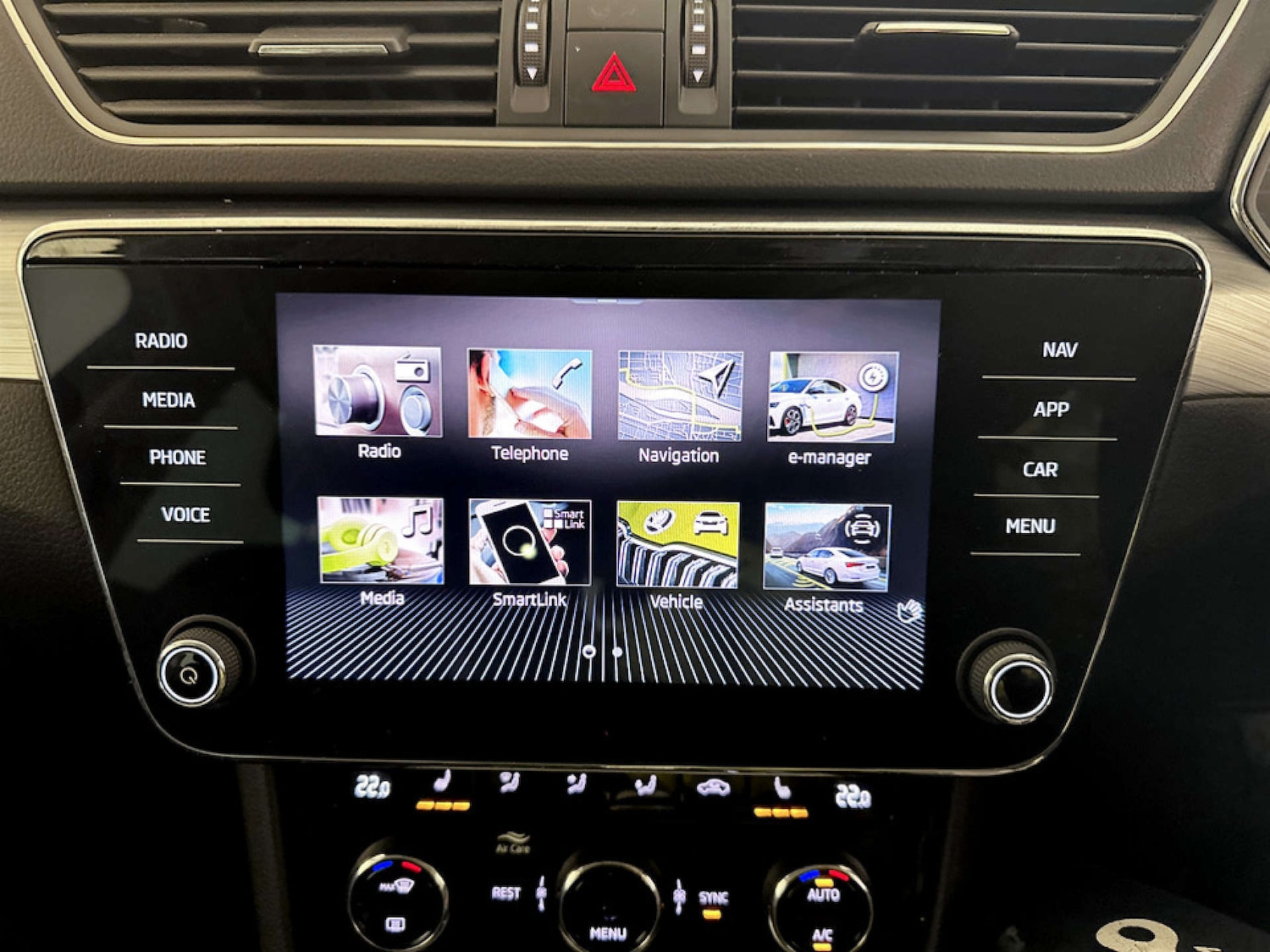 Used Skoda Superb 2023 for sale - 77366727: Photo 23