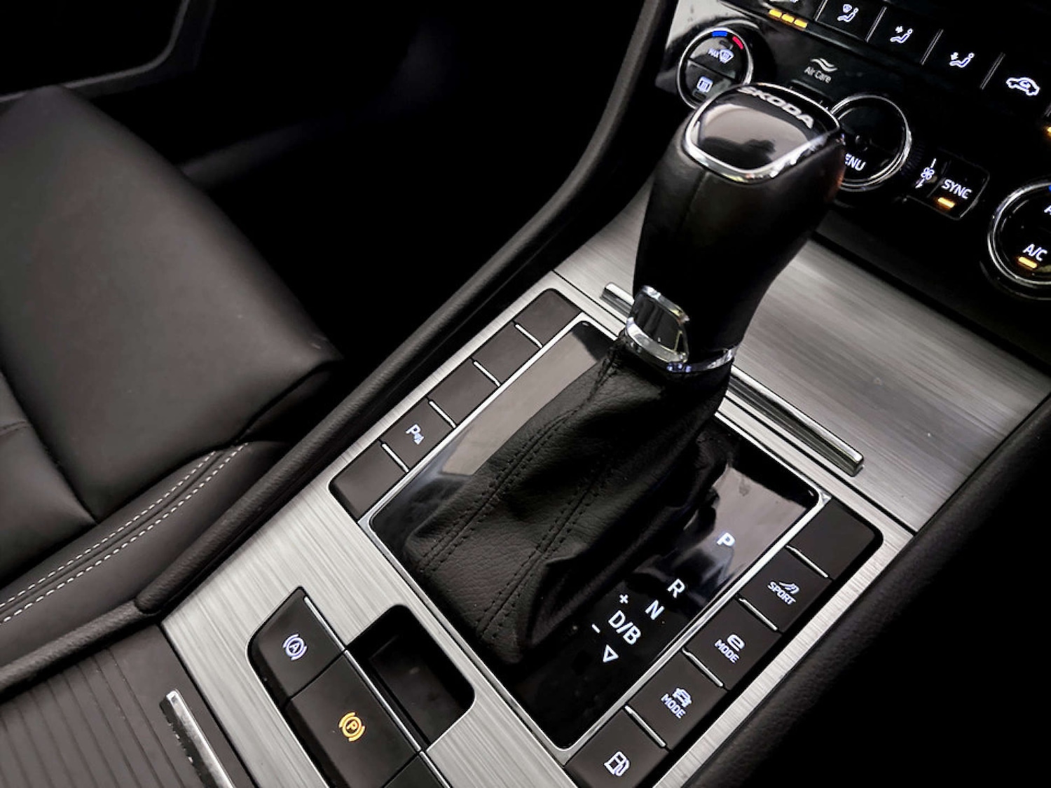 Used Skoda Superb 2023 for sale - 77366727: Photo 26