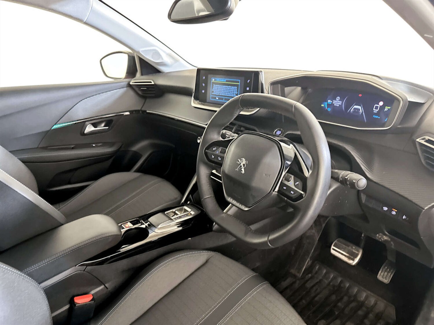 Used Peugeot 208 2023 for sale - 77667939: Photo 16