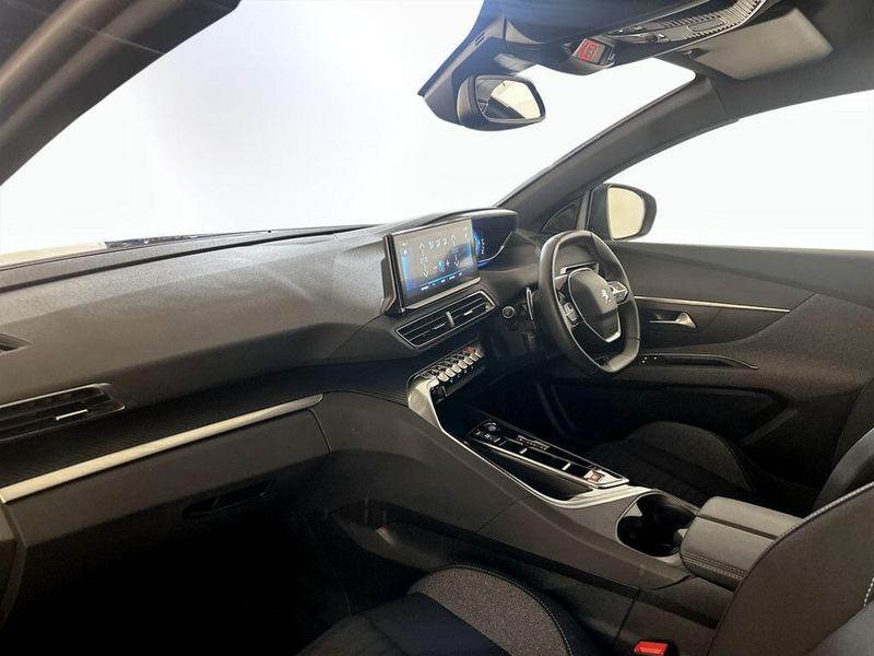 Used Peugeot 3008 2023 for sale - 76101800: Photo 12