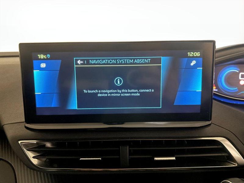 Used Peugeot 3008 2023 for sale - 76101800: Photo 21