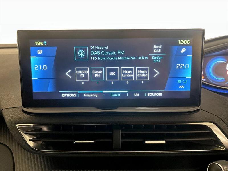 Used Peugeot 3008 2023 for sale - 76101800: Photo 22