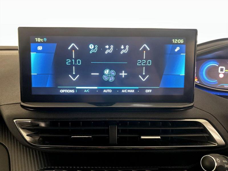 Used Peugeot 3008 2023 for sale - 76101800: Photo 23