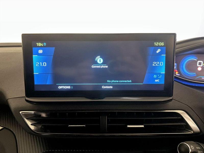 Used Peugeot 3008 2023 for sale - 76101800: Photo 24