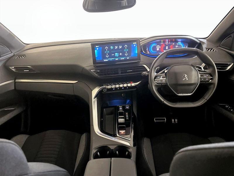 Used Peugeot 3008 2023 for sale - 76101800: Photo 3