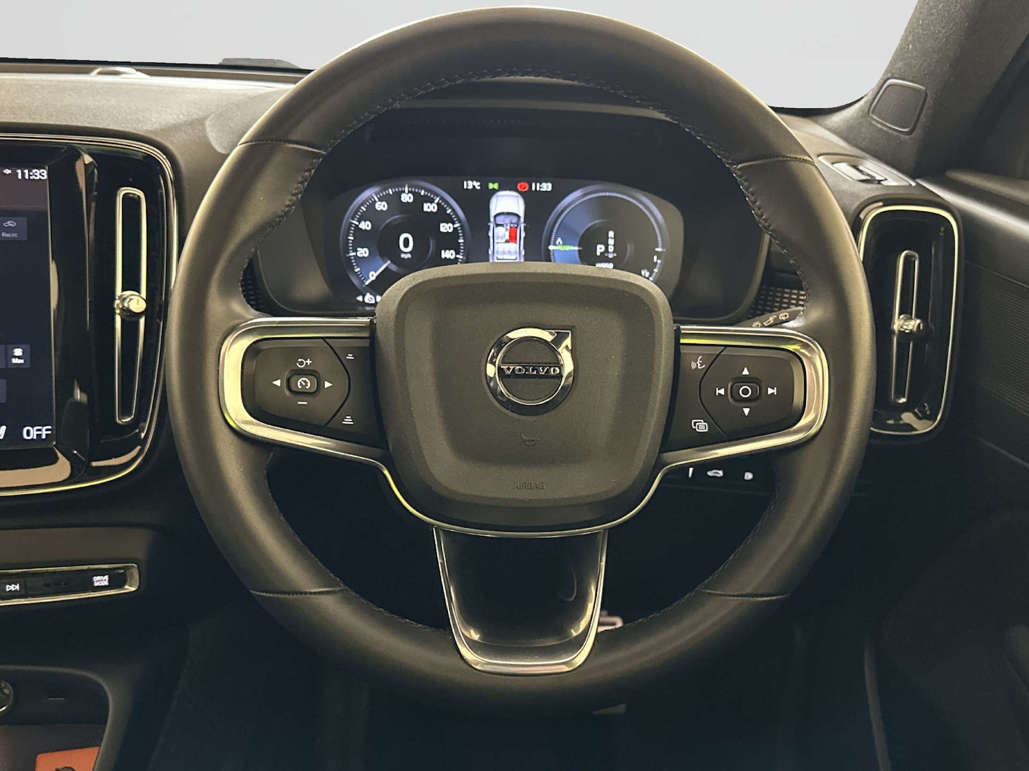 Used Volvo XC40 2022 for sale - 77988209: Photo 15