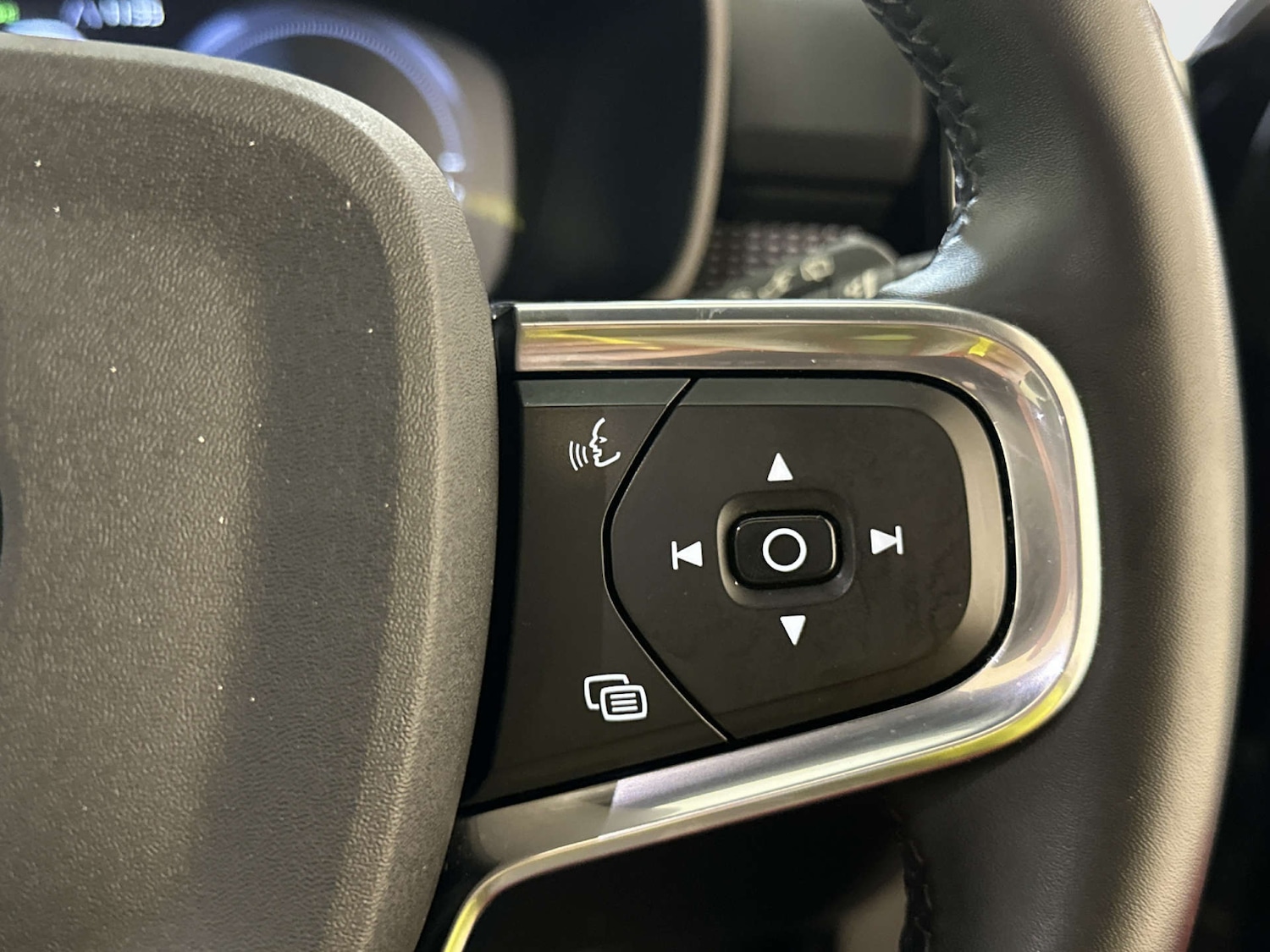 Used Volvo XC40 2022 for sale - 77988209: Photo 18