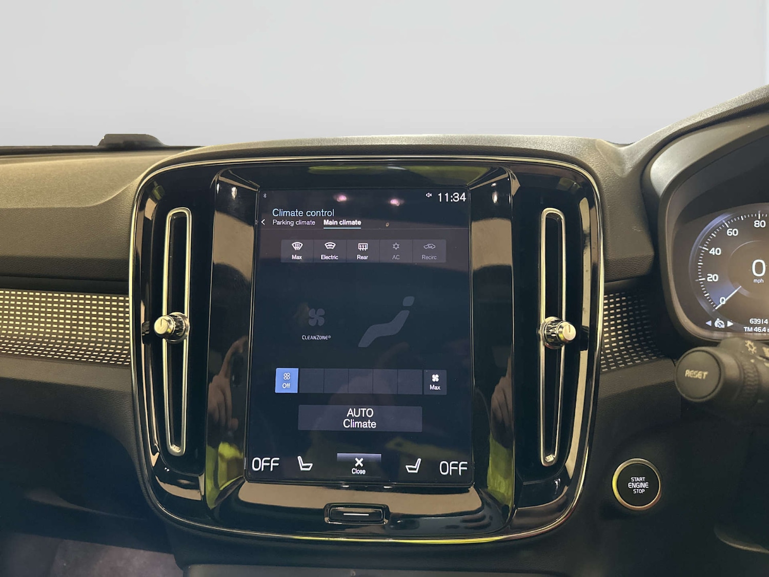 Used Volvo XC40 2022 for sale - 77988209: Photo 21