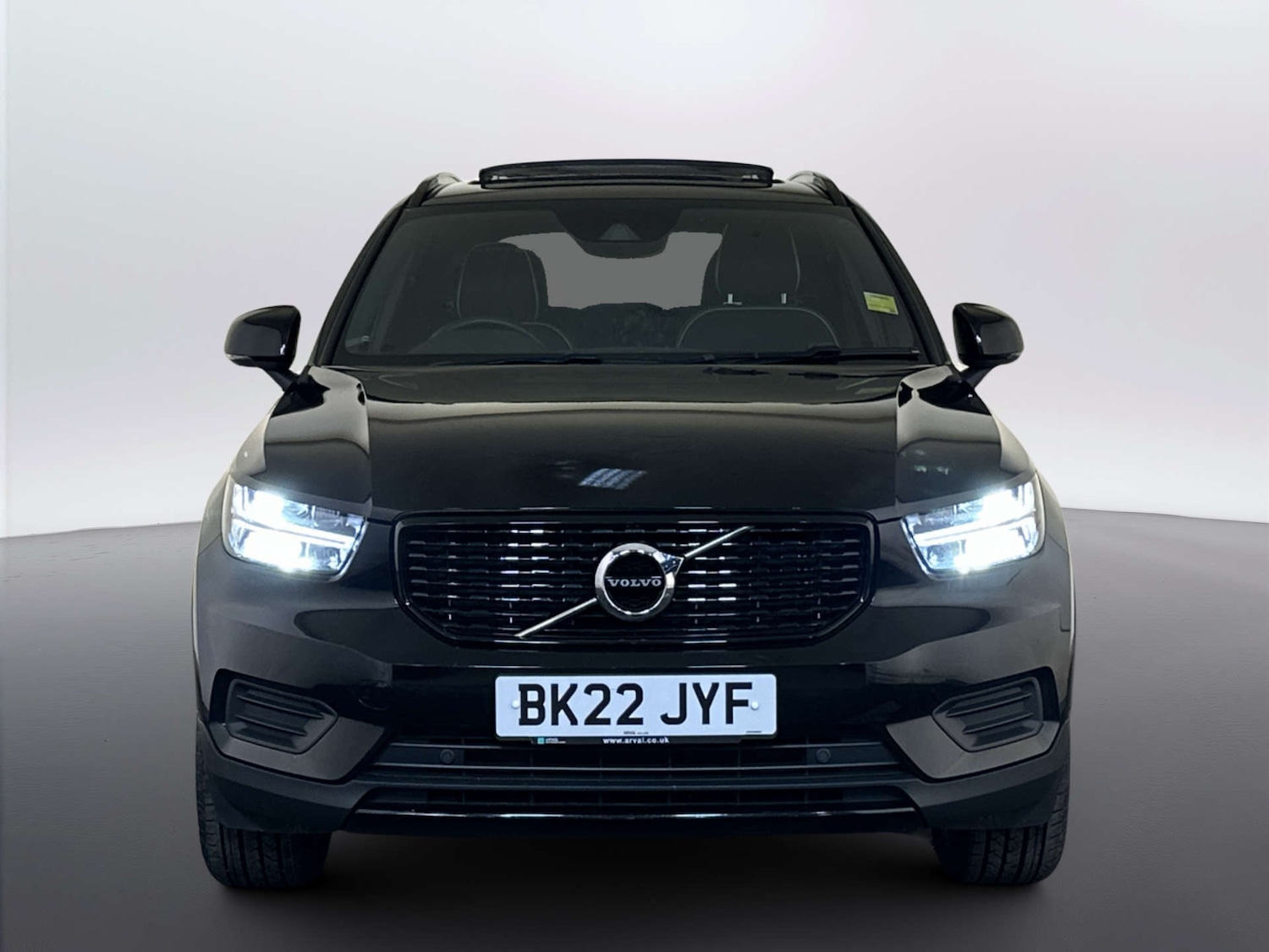Used Volvo XC40 2022 for sale - 77988209: Photo 4