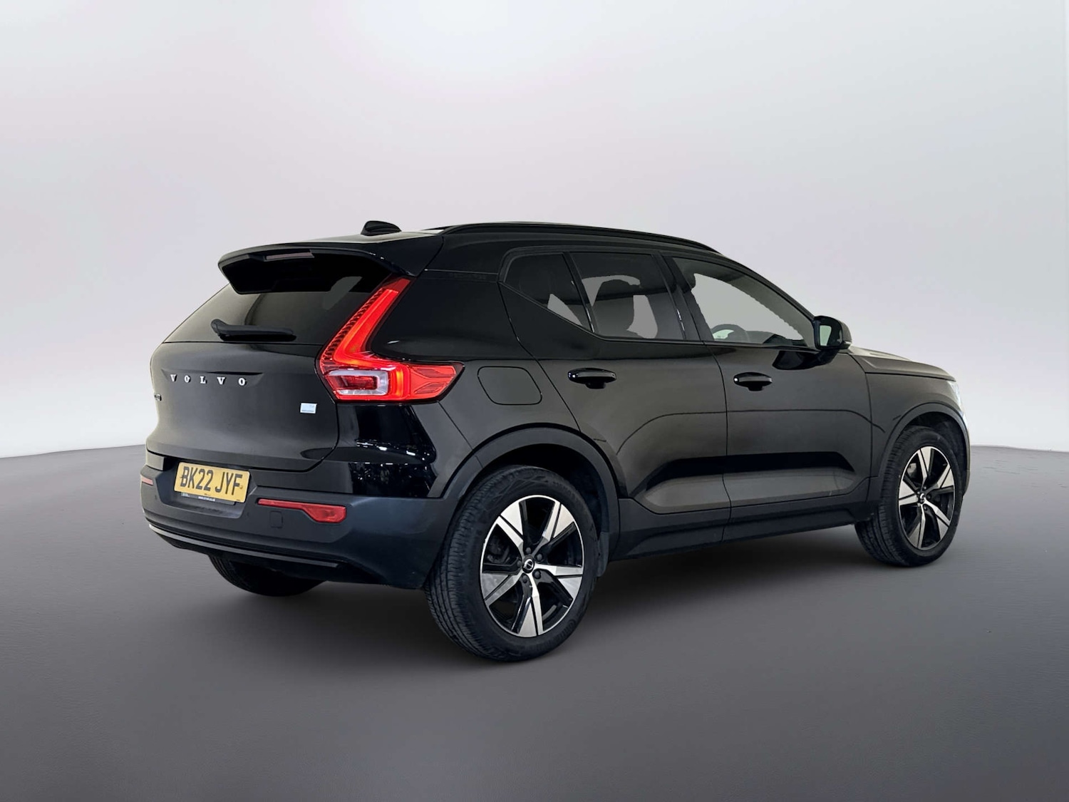 Used Volvo XC40 2022 for sale - 77988209: Photo 9