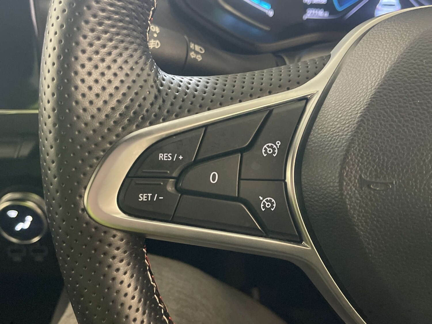 Used Renault Clio 2022 for sale - 78105688: Photo 17