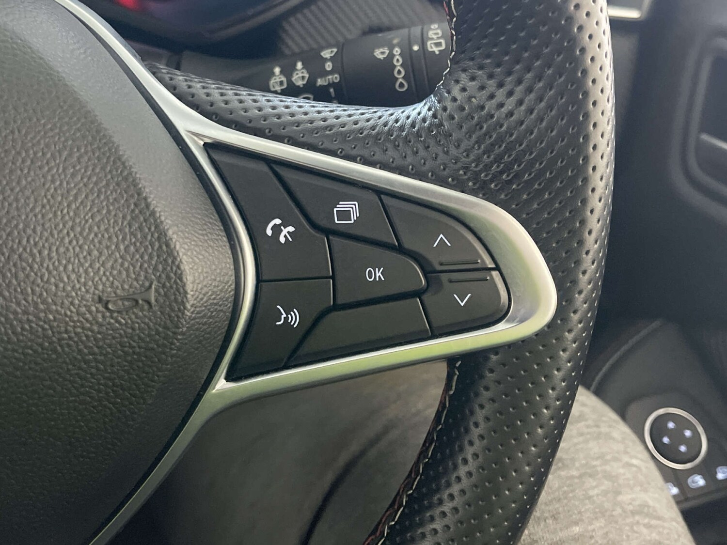 Used Renault Clio 2022 for sale - 78105688: Photo 19