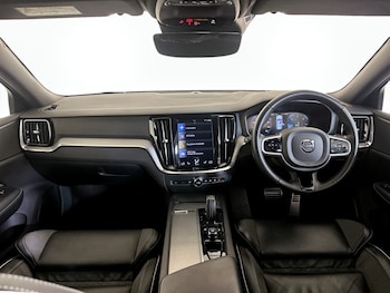 Used Volvo V60 2021 for sale - 75394034: Photo