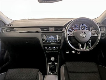 Used Skoda Rapid Spaceback 2019 for sale - 75712437: Photo