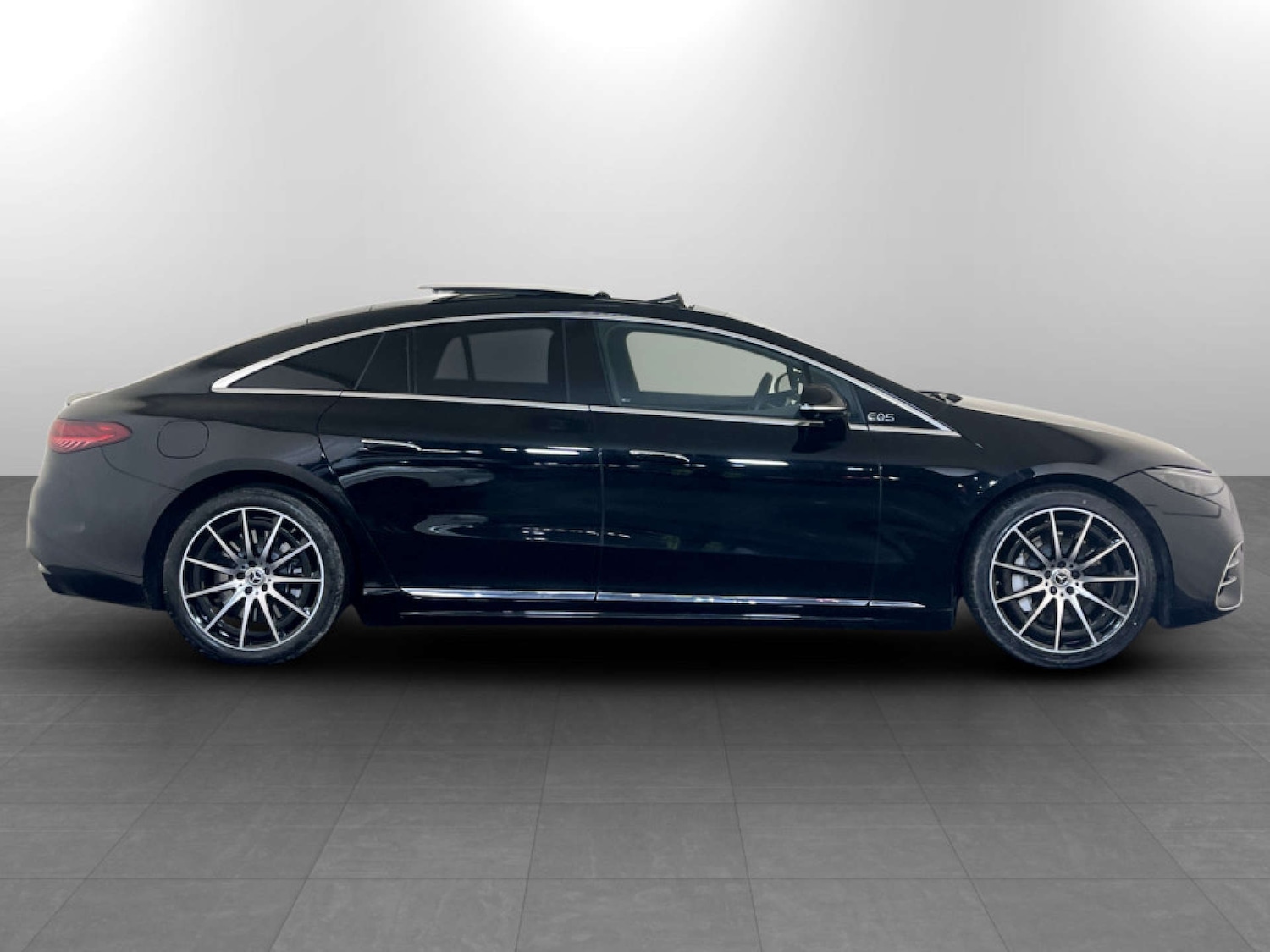 Used Mercedes-Benz EQS 2022 for sale - 77185855: Photo 11