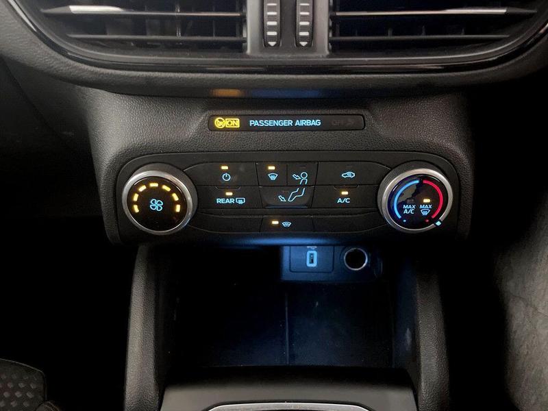 Used Ford Focus 2020 for sale - 76480284: Photo 24