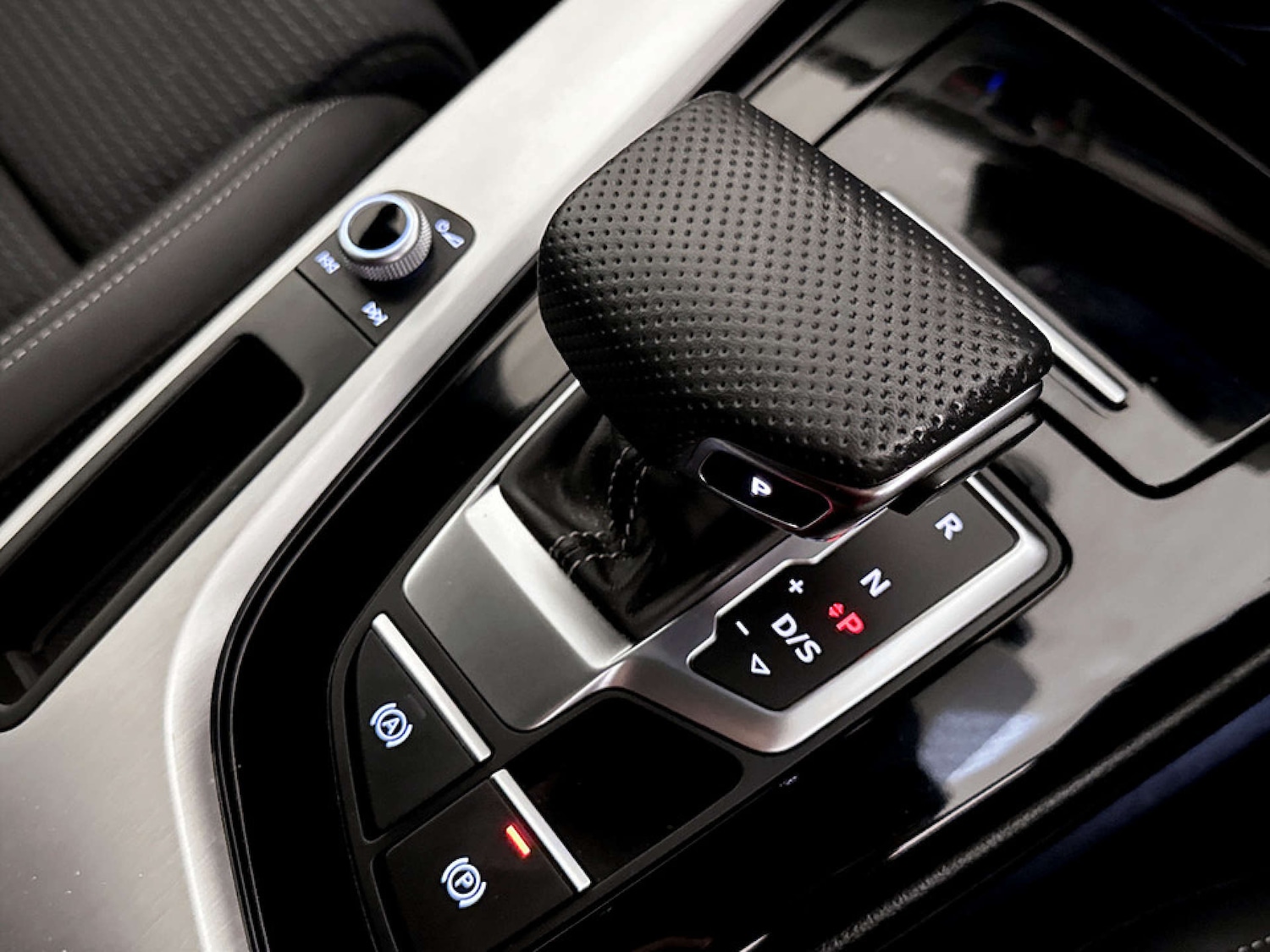 Used Audi A4 Avant 2022 for sale - 77186105: Photo 27