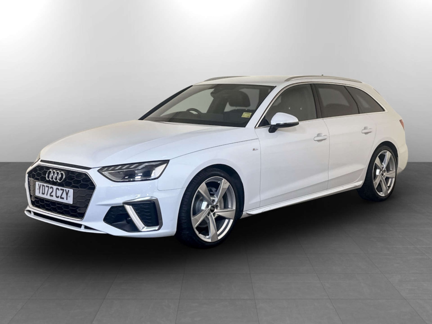 Used Audi A4 Avant 2022 for sale - 77186105: Photo 6