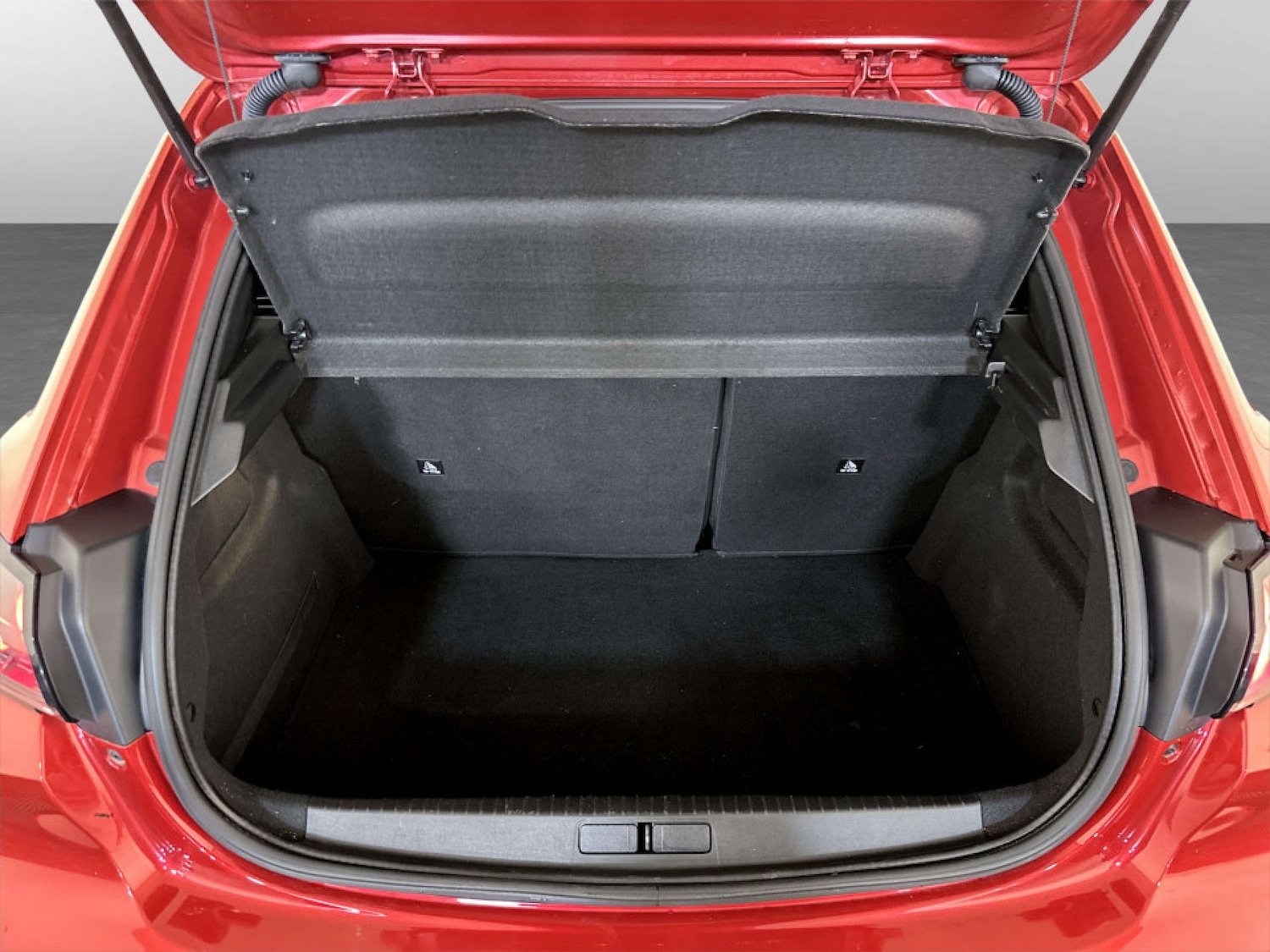 Used Peugeot 208 2023 for sale - 77249256: Photo 15