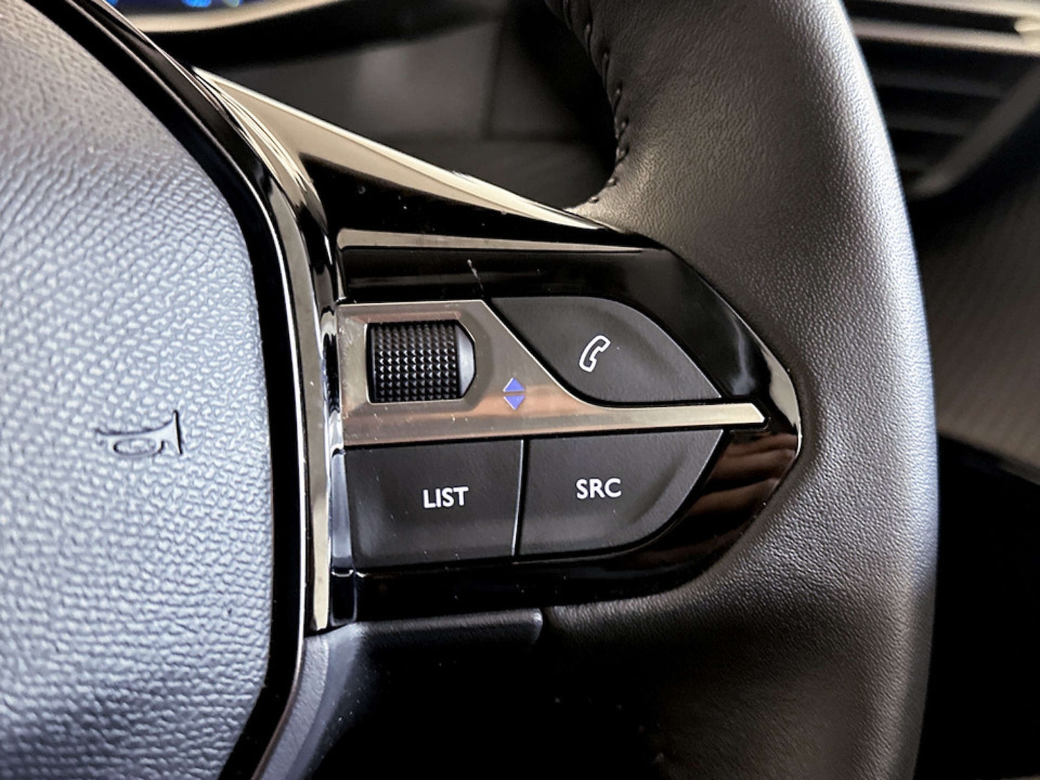 Used Peugeot 208 2023 for sale - 77249256: Photo 20