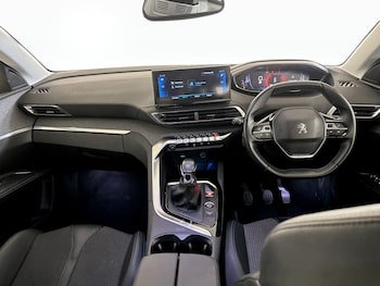 Used Peugeot 5008 2022 for sale - 75105855: Photo