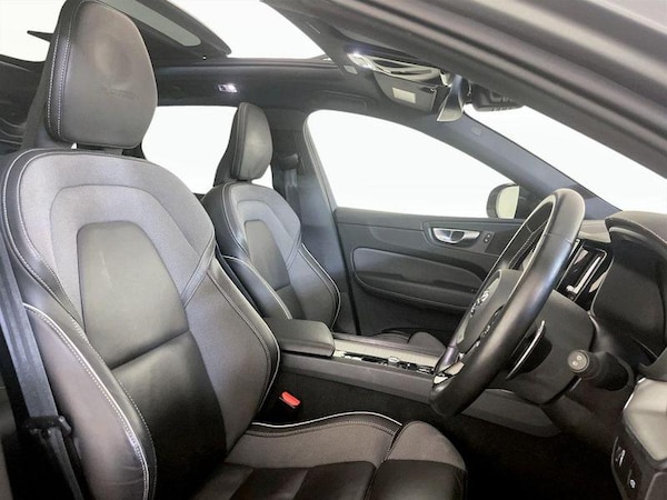 Used Volvo XC60 2020 for sale - 75712335: Photo 13