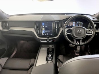 Used Volvo XC60 2020 for sale - 75712335: Photo