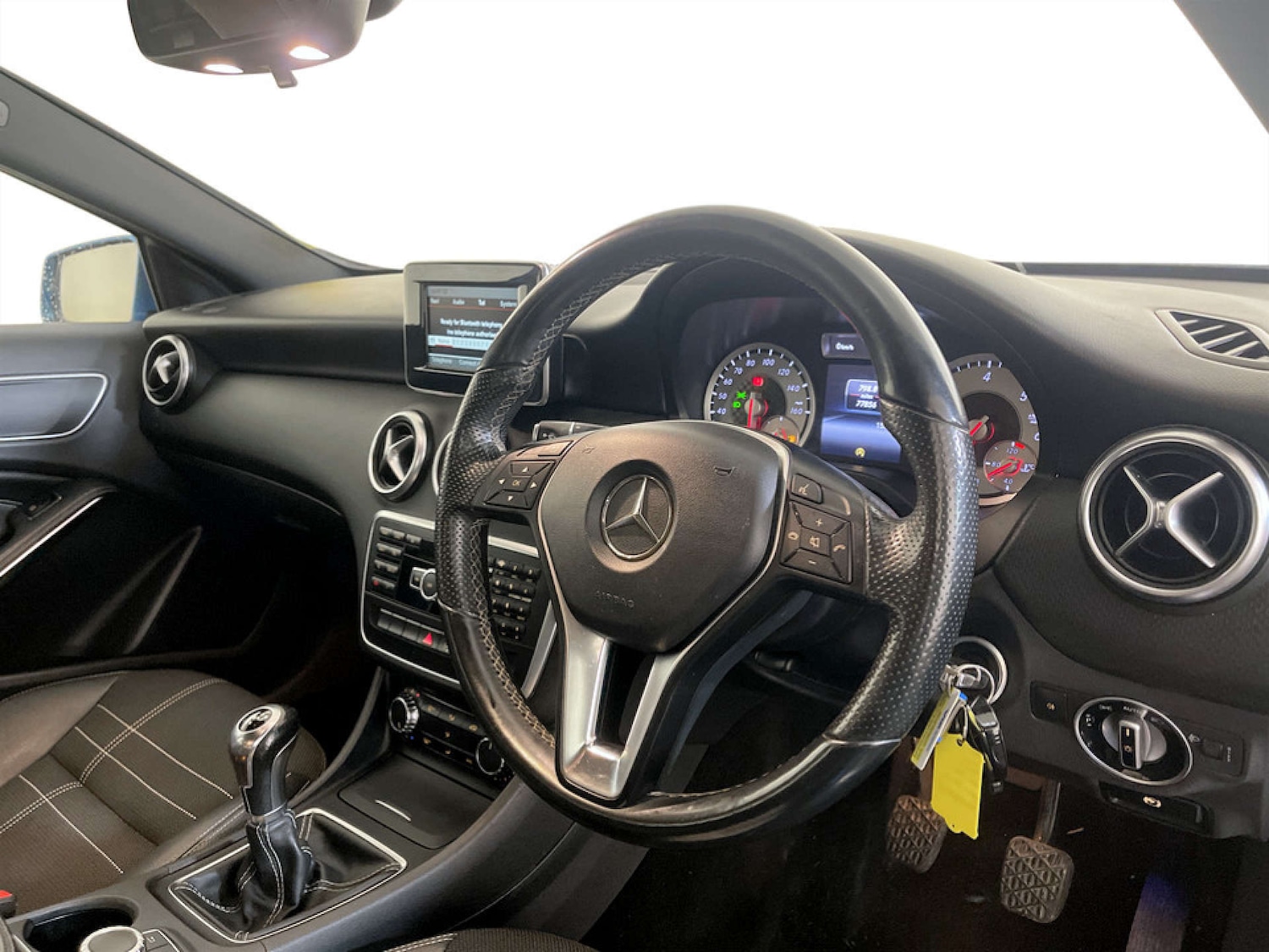 Used Mercedes-Benz A-Class 2015 for sale - 77655563: Photo 13