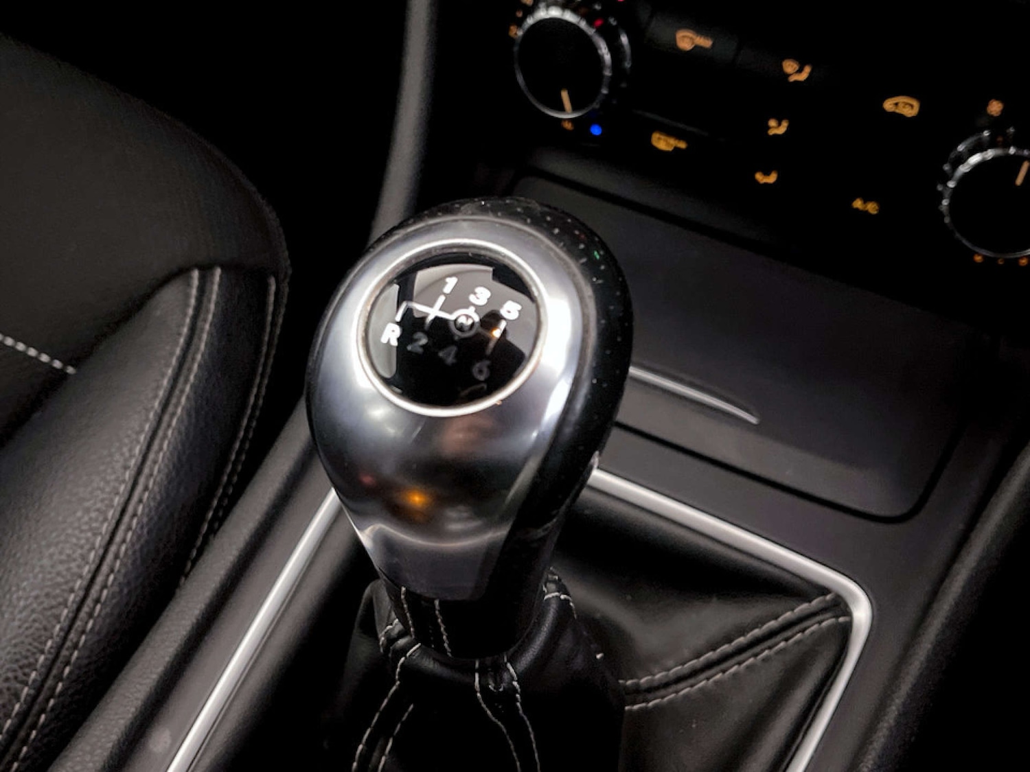 Used Mercedes-Benz A-Class 2015 for sale - 77655563: Photo 24