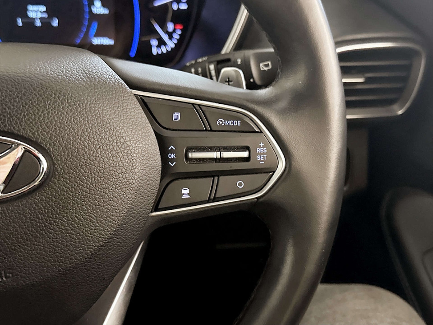 Used Hyundai Santa Fe 2018 for sale - 77186072: Photo 21