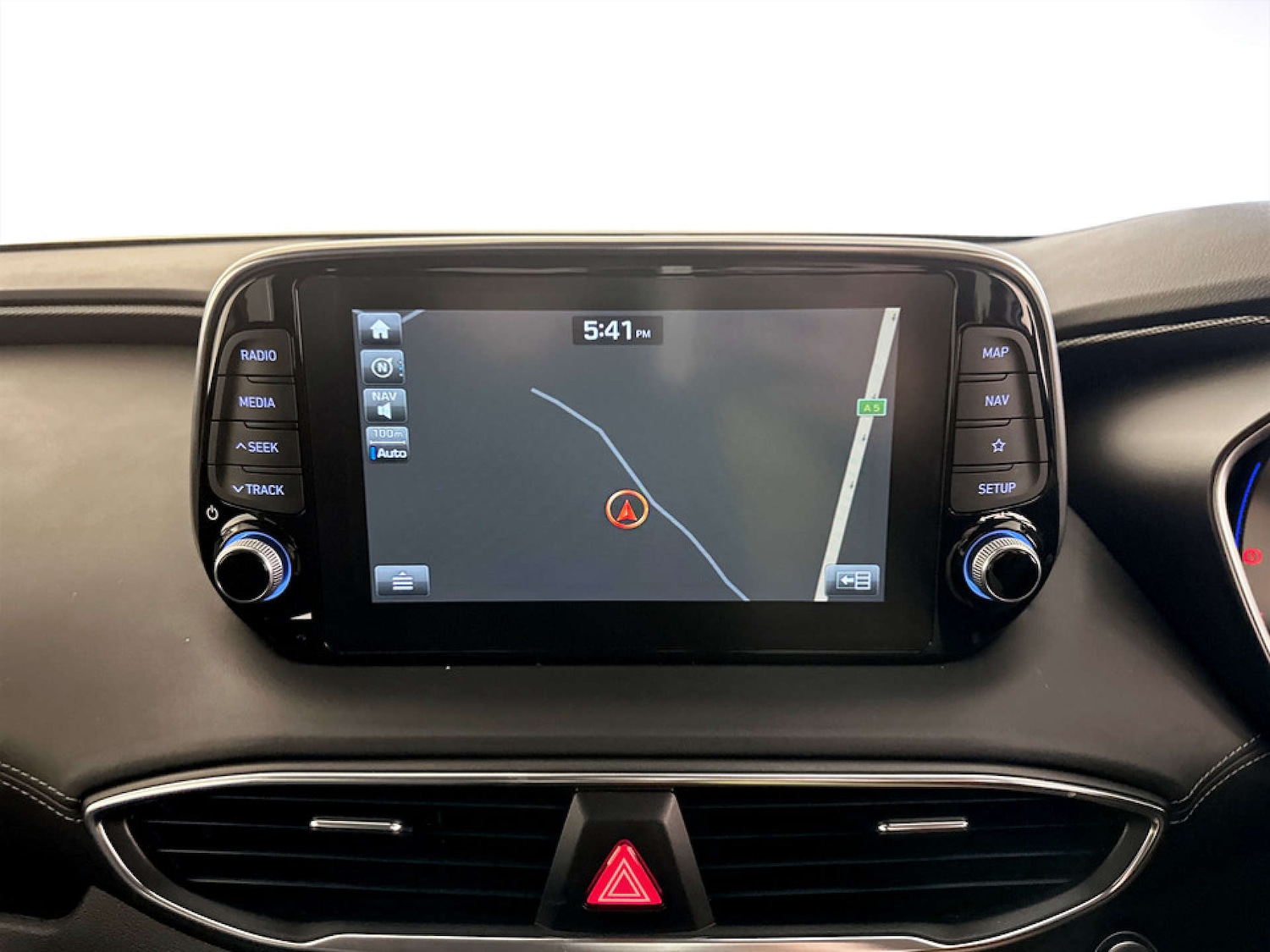 Used Hyundai Santa Fe 2018 for sale - 77186072: Photo 24