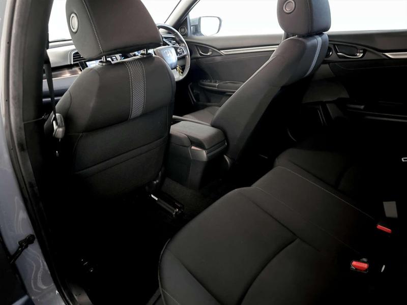 Used Honda Civic 2019 for sale - 76972070: Photo 14
