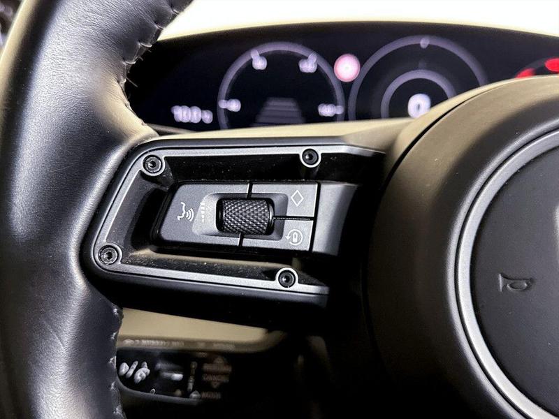 Used Porsche Taycan 2020 for sale - 76598565: Photo 19